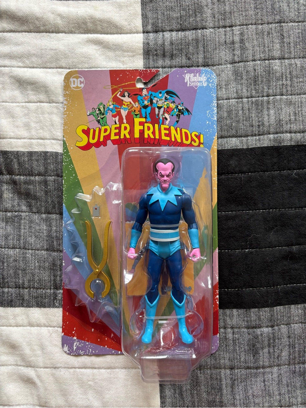 DC Super Friends Villain Figure in Blue & Pink